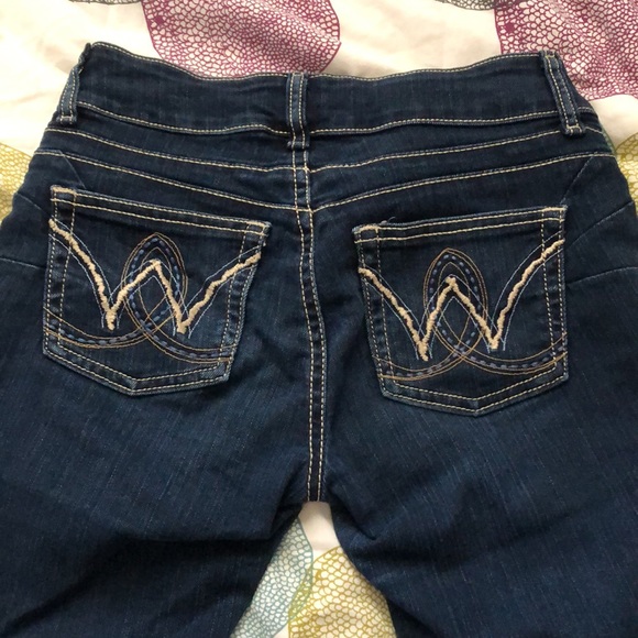 Wranglers - Picture 4 of 6